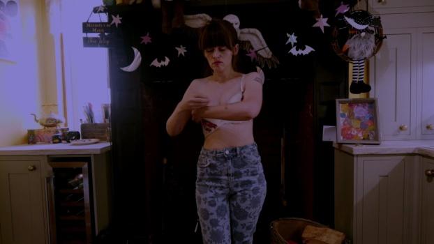 manyvids_sydney_harwin_mommy_and_son_ouija__00_51_24_00005.jpg