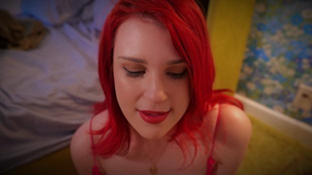 manyvids_olive-wood-mommy-needs-a-hole-for-her-new-cock-xxx-1080p_00_17_04_00002.jpg