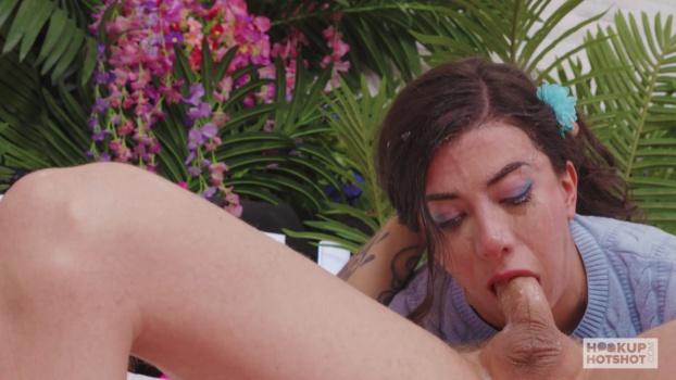 hookuphotshot-24-12-27-episode-406-natalie-brooks-xxx-1080p_00_32_16_00002.jpg