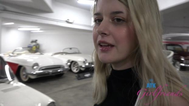atkgirlfriends-25-02-17-dez-hansen-auto-museum-1-xxx-1080p_00_12_40_00001.jpg