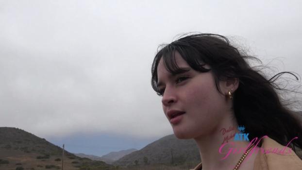 atkgirlfriends-25-08-23-remi-raw-malibu-park-1-xxx-1080p_00_08_47_00001.jpg