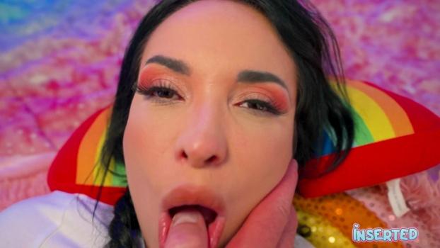 inserted-25-10-20-anissa-kate-xxx-1080p_00_29_29_00003.jpg