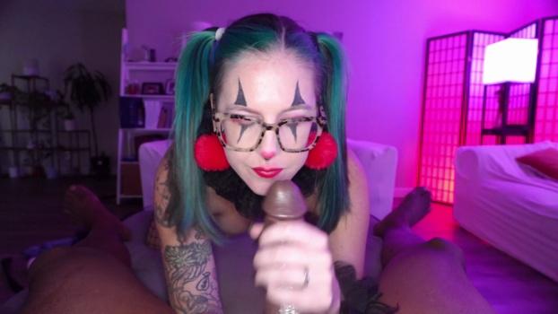 willtilexxx-25-10-30-nikki-zee-funny-xxx-1080p_00_17_20_00003.jpg