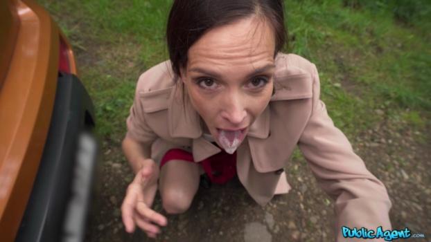 publicagent-25-11-20-mia-moone-xxx-1080p_00_13_59_00002.jpg