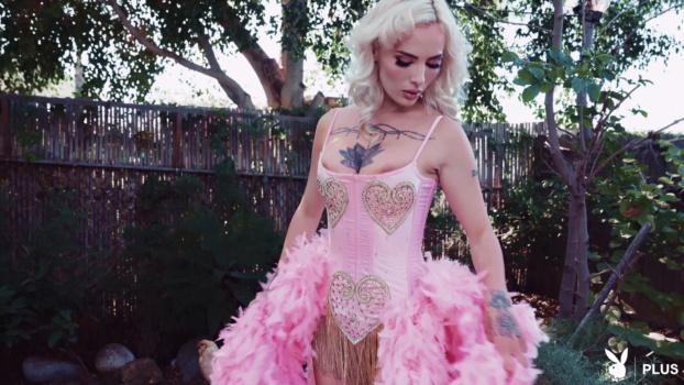 playboyplus-25-12-10-shia-snow-electric-eden-xxx-2160p_00_02_25_00000.jpg
