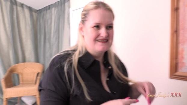 auntjudysxxx-26-10-14-becky-xxx-1080p_00_04_22_00000.jpg